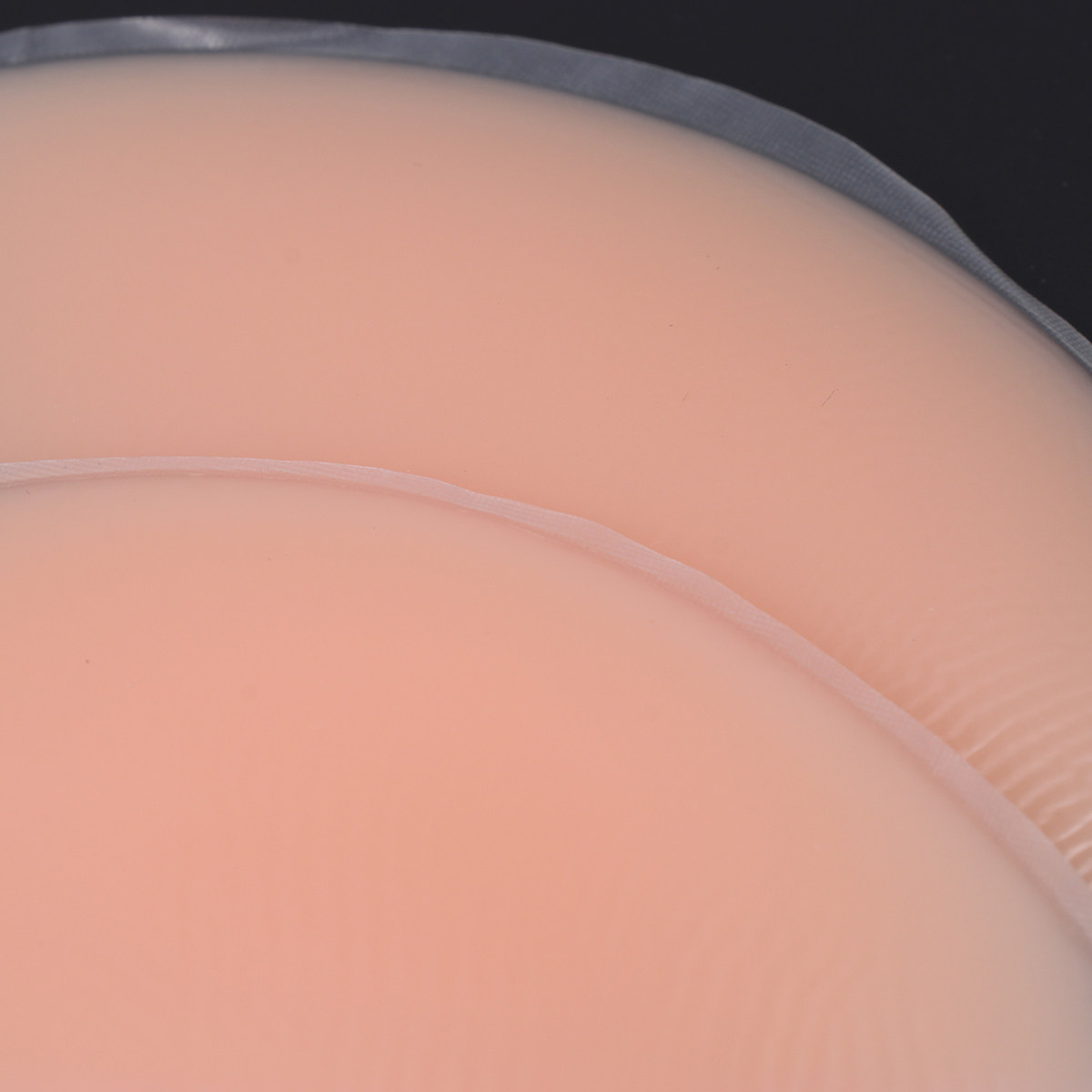 زوج واحد من وسادات الثدي المصن - مراجعة Silicone Bra Adhesive وسعره