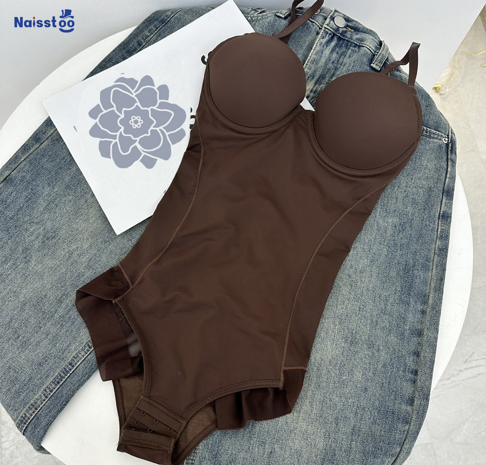 بدلة نسائية من Naisstoo للتحكم - مراجعة Shapewear Bodysuit Firm وسعره